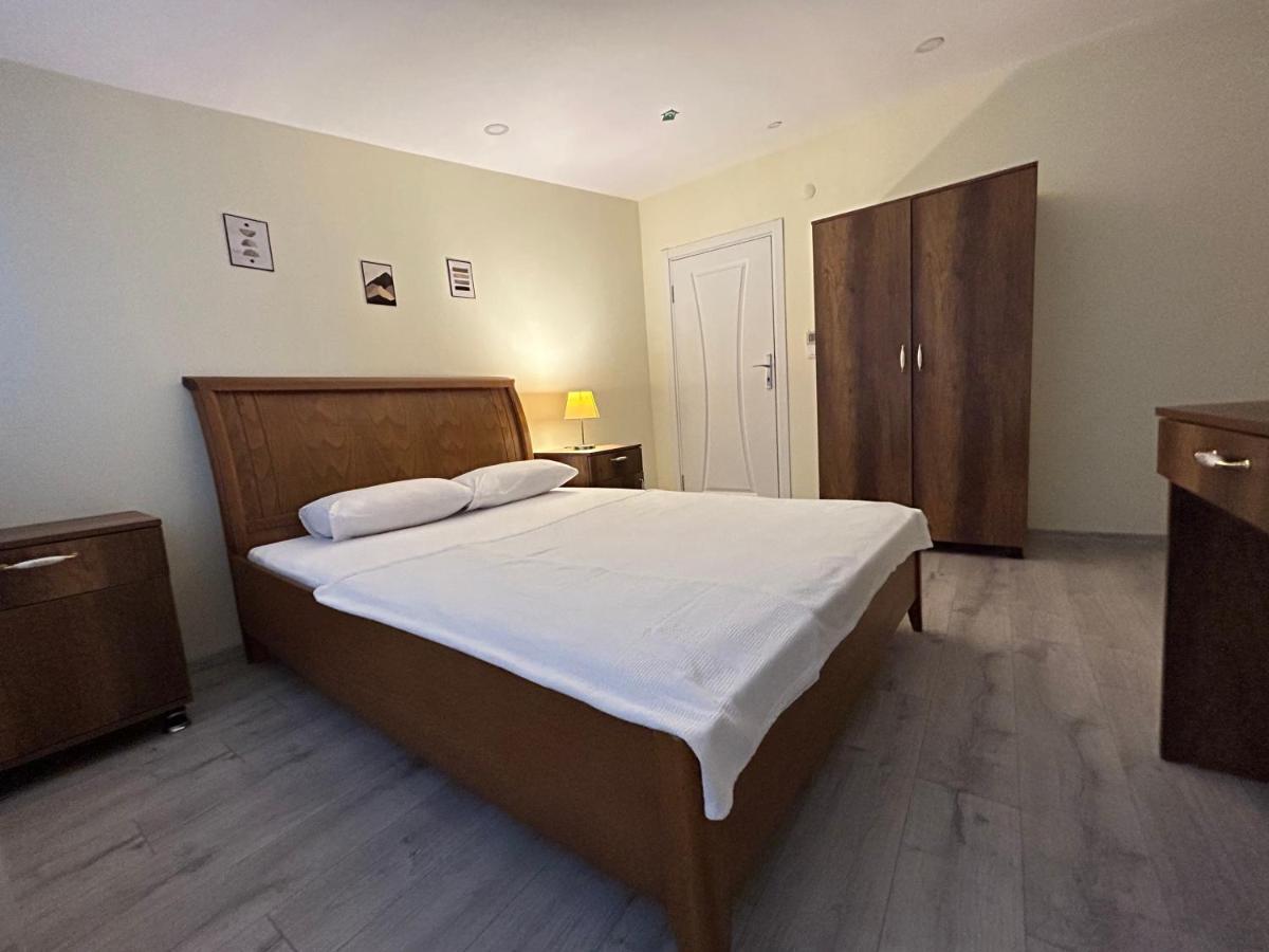 Naval Hotel Yalova ヤロヴァ エクステリア 写真