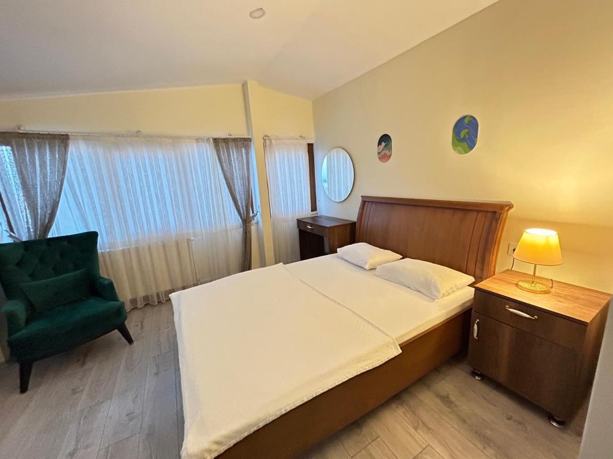 Naval Hotel Yalova ヤロヴァ エクステリア 写真