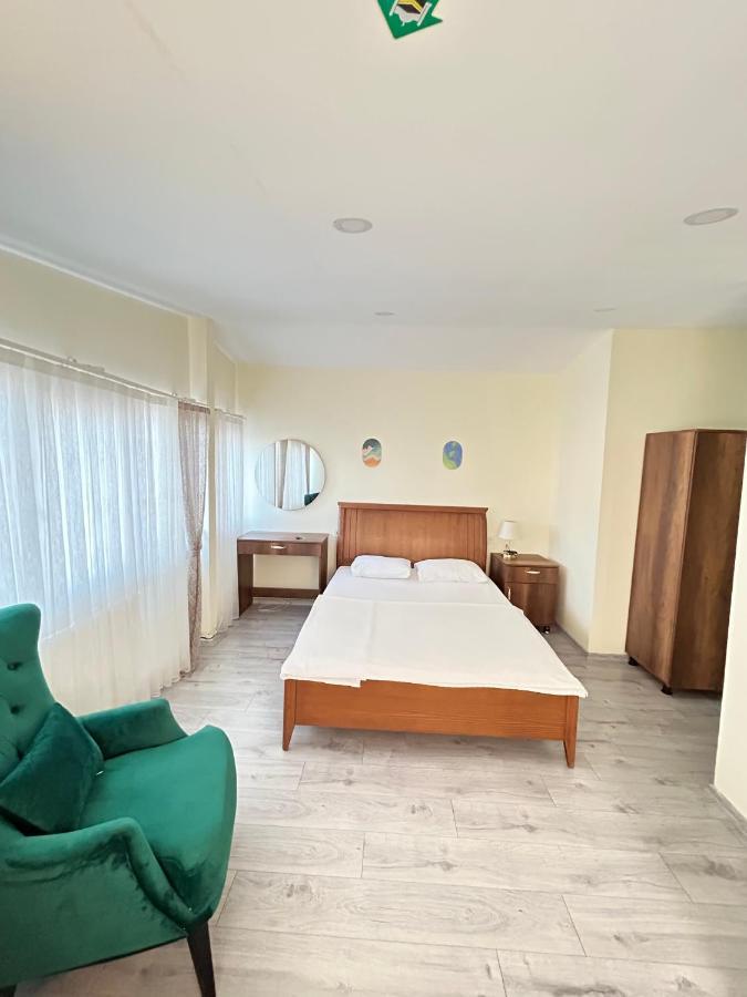 Naval Hotel Yalova ヤロヴァ エクステリア 写真