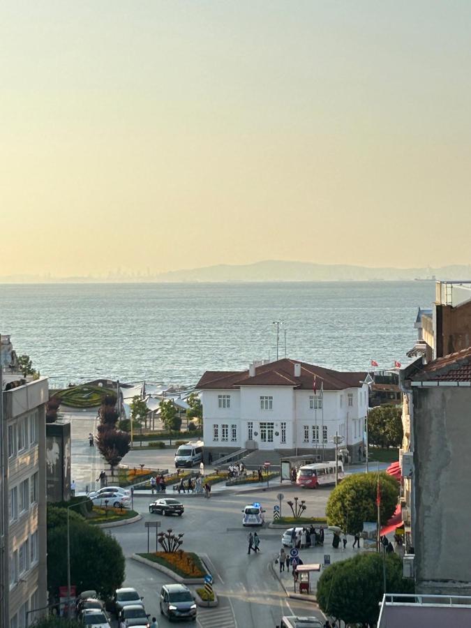 Naval Hotel Yalova ヤロヴァ エクステリア 写真