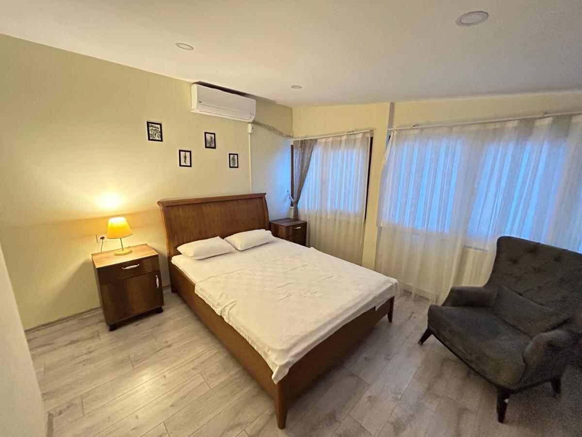 Naval Hotel Yalova ヤロヴァ エクステリア 写真