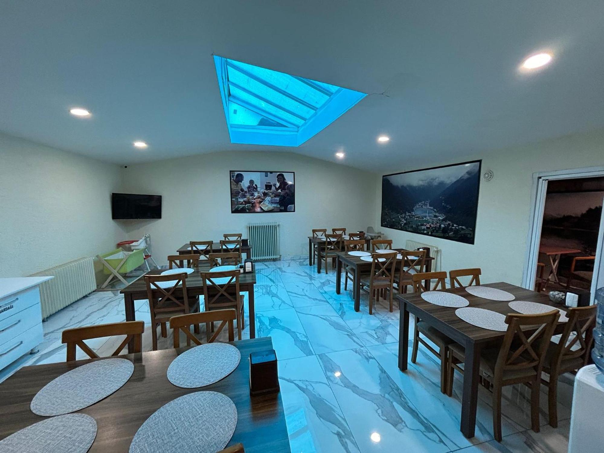 Naval Hotel Yalova ヤロヴァ エクステリア 写真