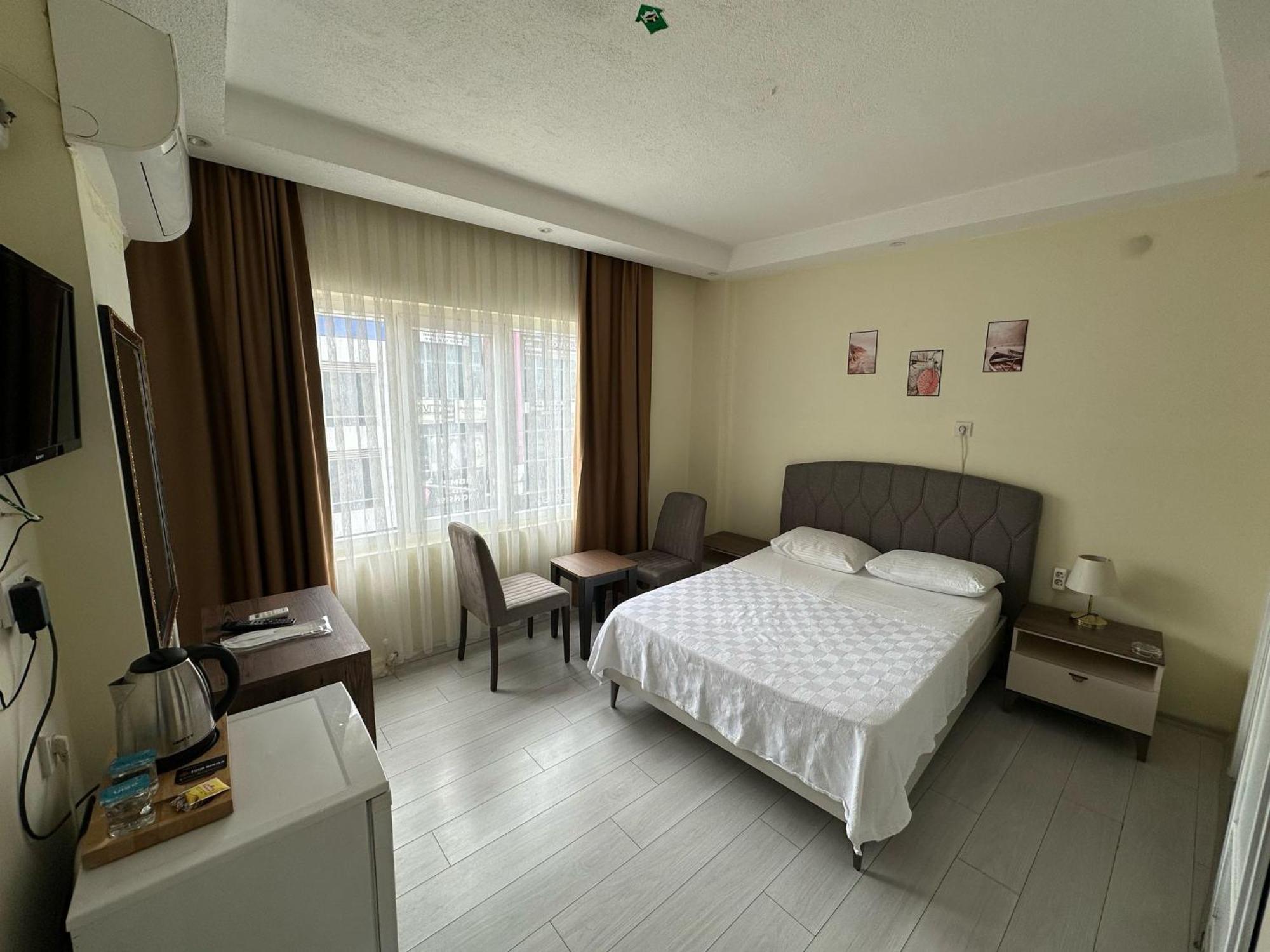 Naval Hotel Yalova ヤロヴァ エクステリア 写真