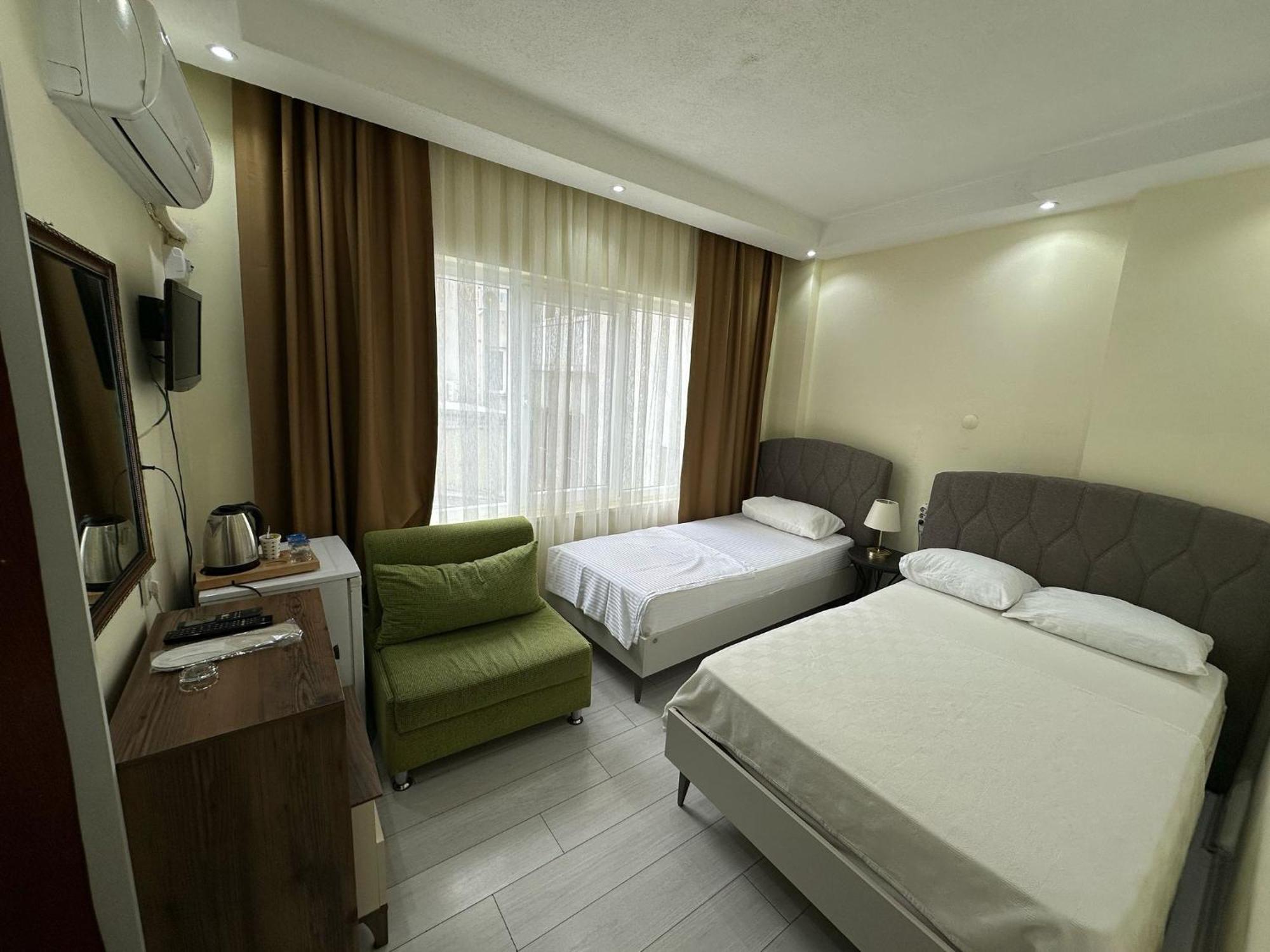 Naval Hotel Yalova ヤロヴァ エクステリア 写真