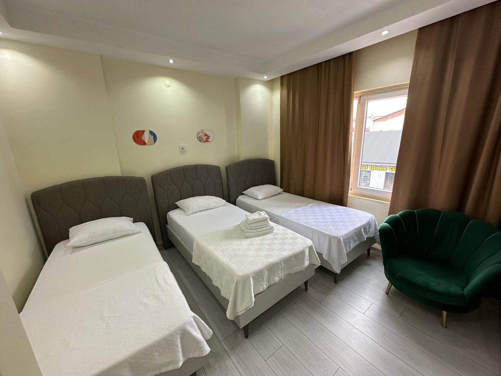 Naval Hotel Yalova ヤロヴァ エクステリア 写真